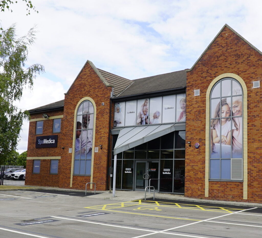 The exterior of the SpaMedica Doncaster hospital building