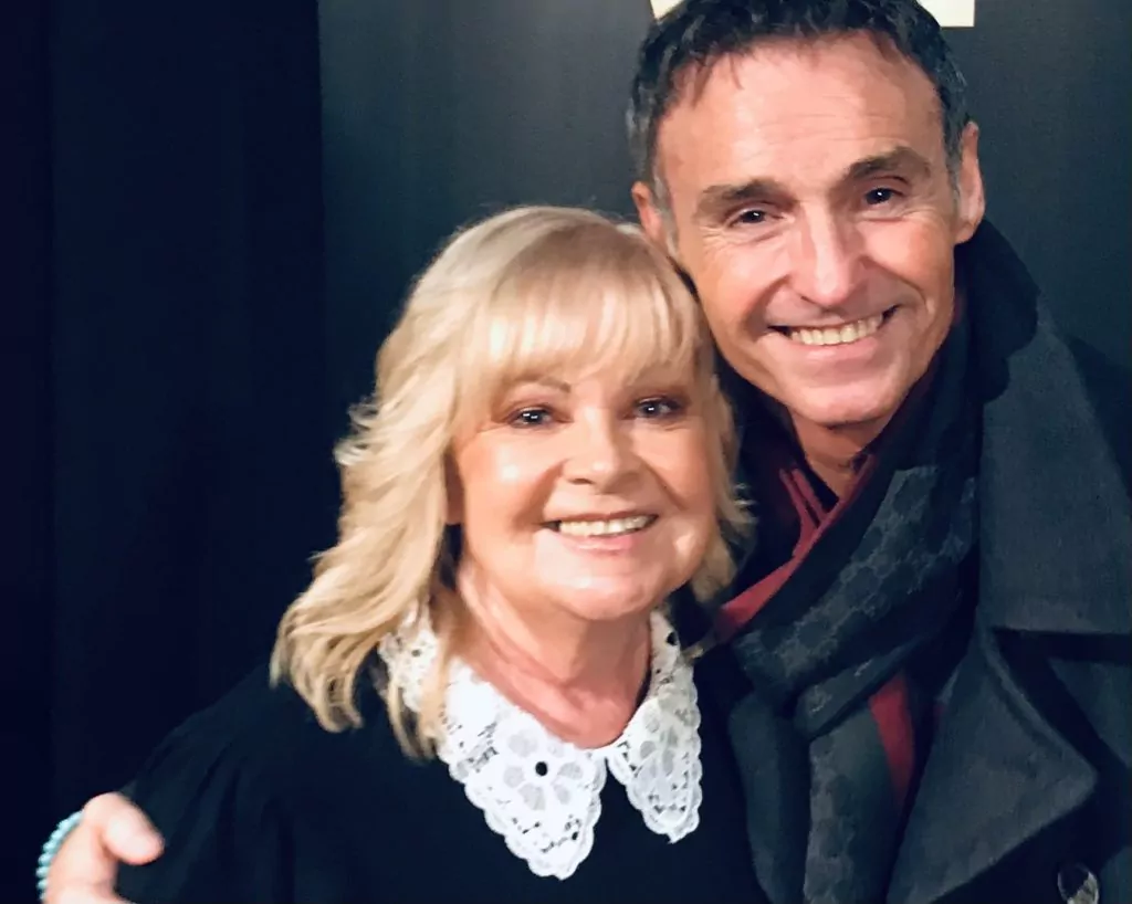 SpaMedica patient Sandie Edwards pictured with singer Marti Pellow